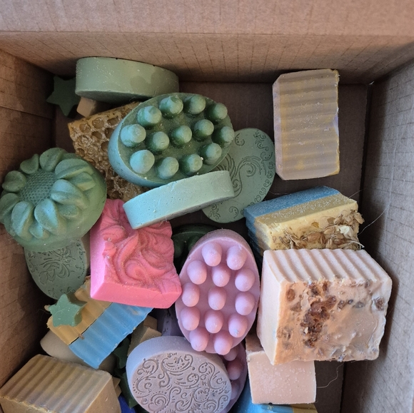 Colorful Handmade Soap Collection - Picture 4 of 6